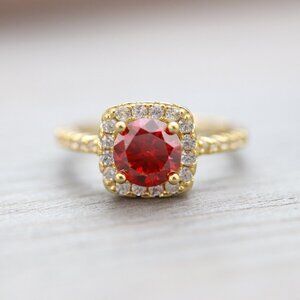 S925 1ct Red Moissanite Diamond Halo Style Engagement Ring 18k Gold Plated/Silve